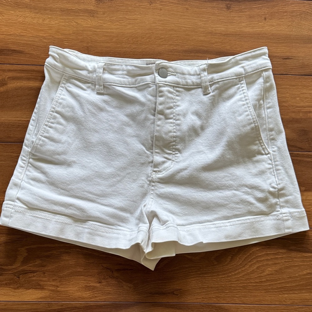 Everlane White Women’s Shorts